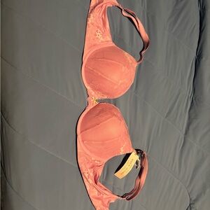 Elegant Pink Lace Bra